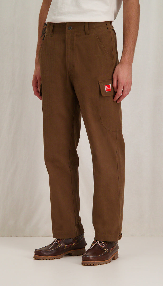 THE CARGO TROUSERS